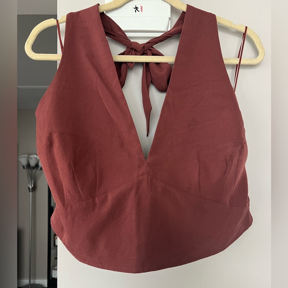 Abercrombie & Fitch Deep-V Halter Top